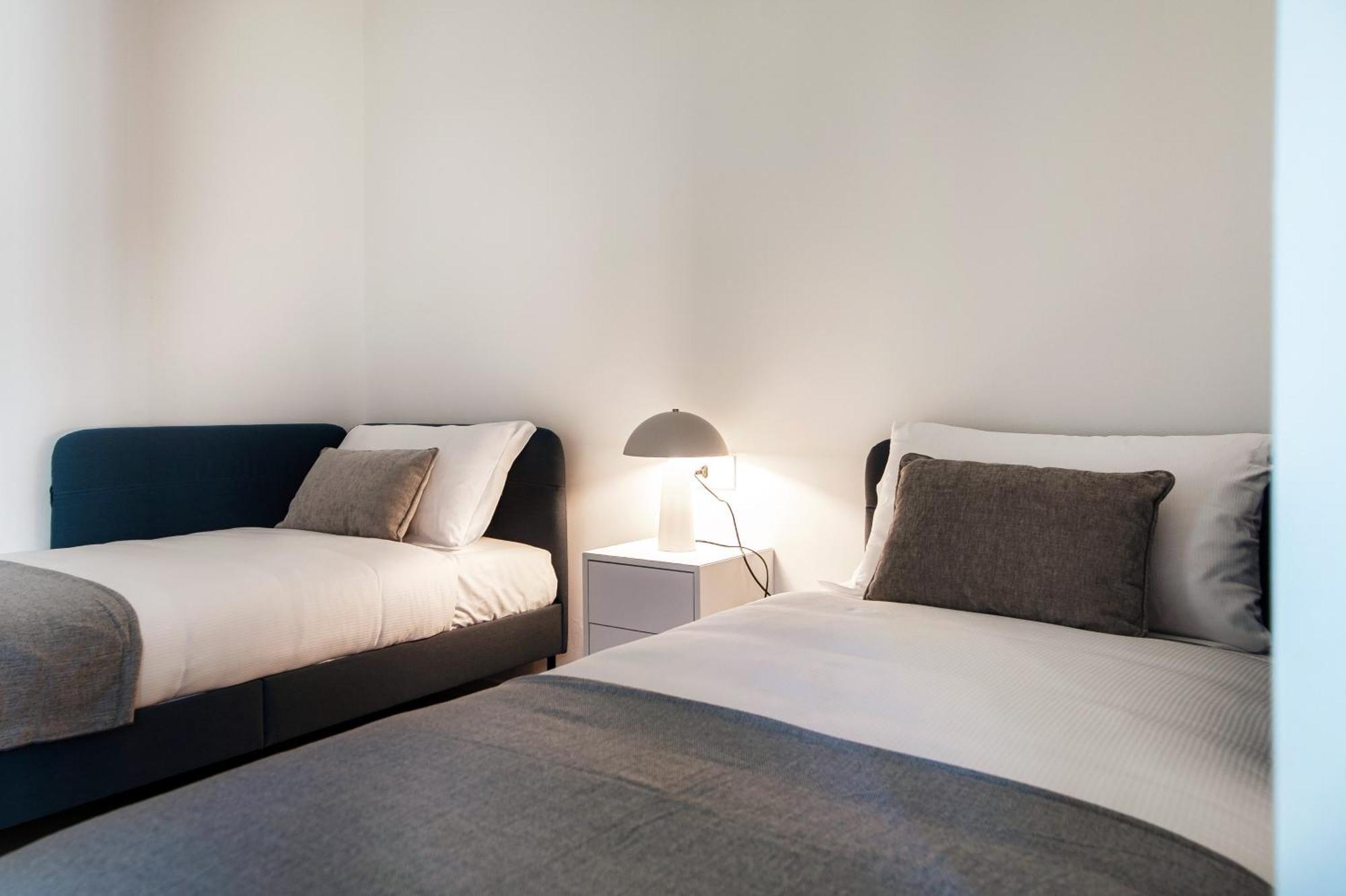 Lario Suite Apartments By Quokka 360 - With Parking Next To Como City Ngoại thất bức ảnh
